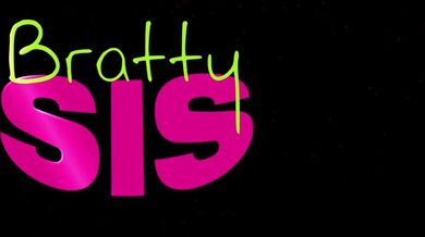 Stepsister likes to be naked